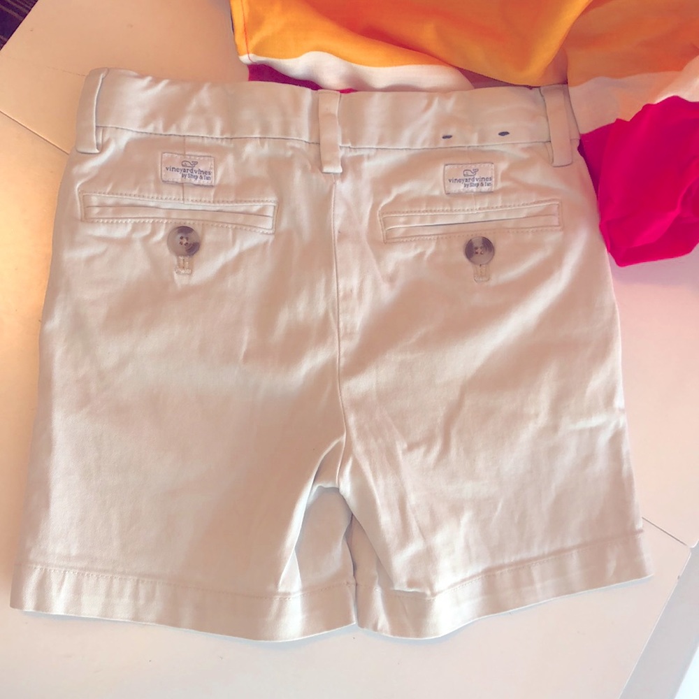 Vineyard Vines khaki shorts